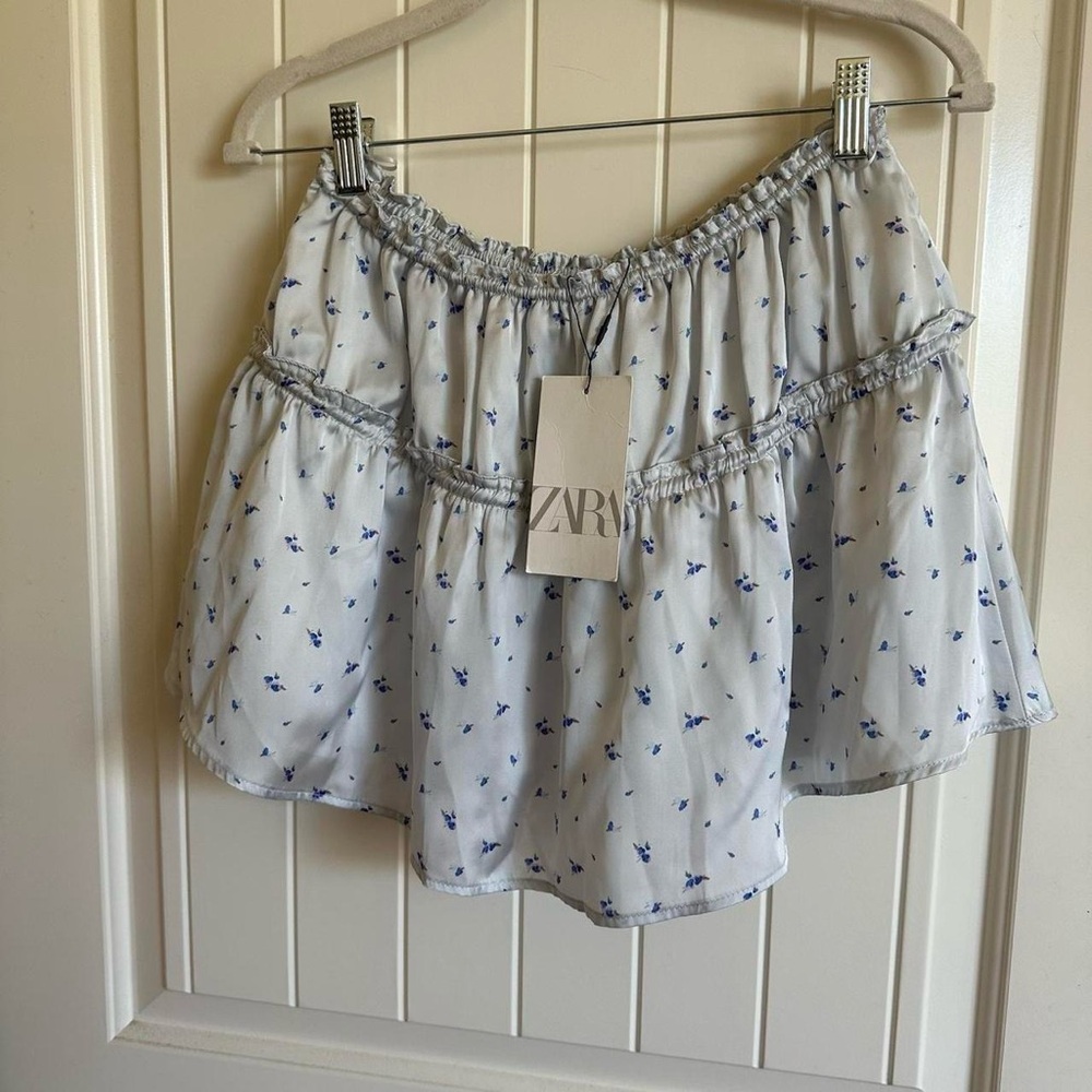 Zara Elegant White Skirt with Blue Floral Accents